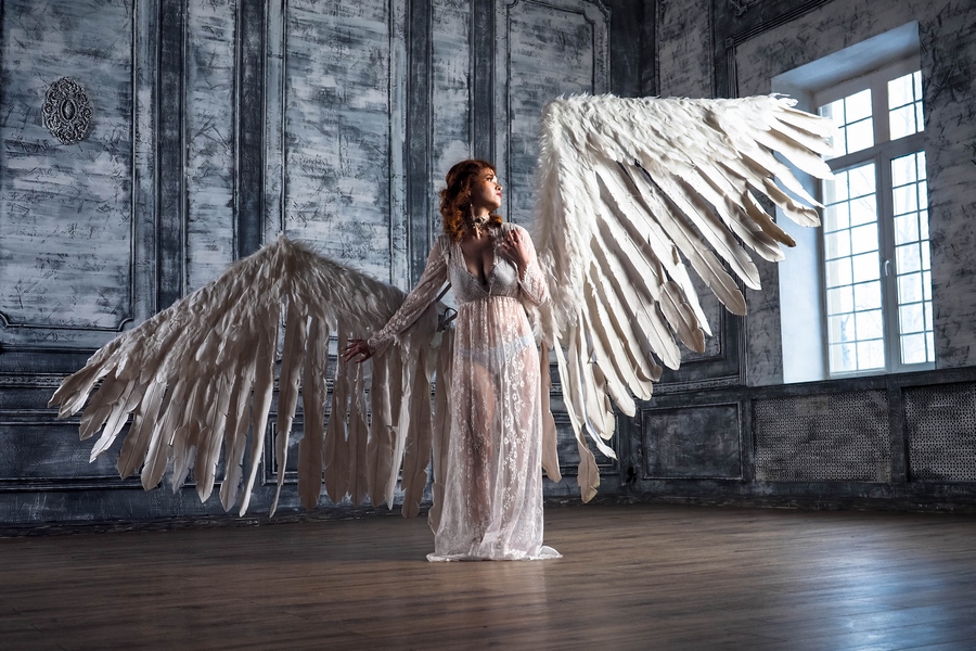Крылья ангела белые
